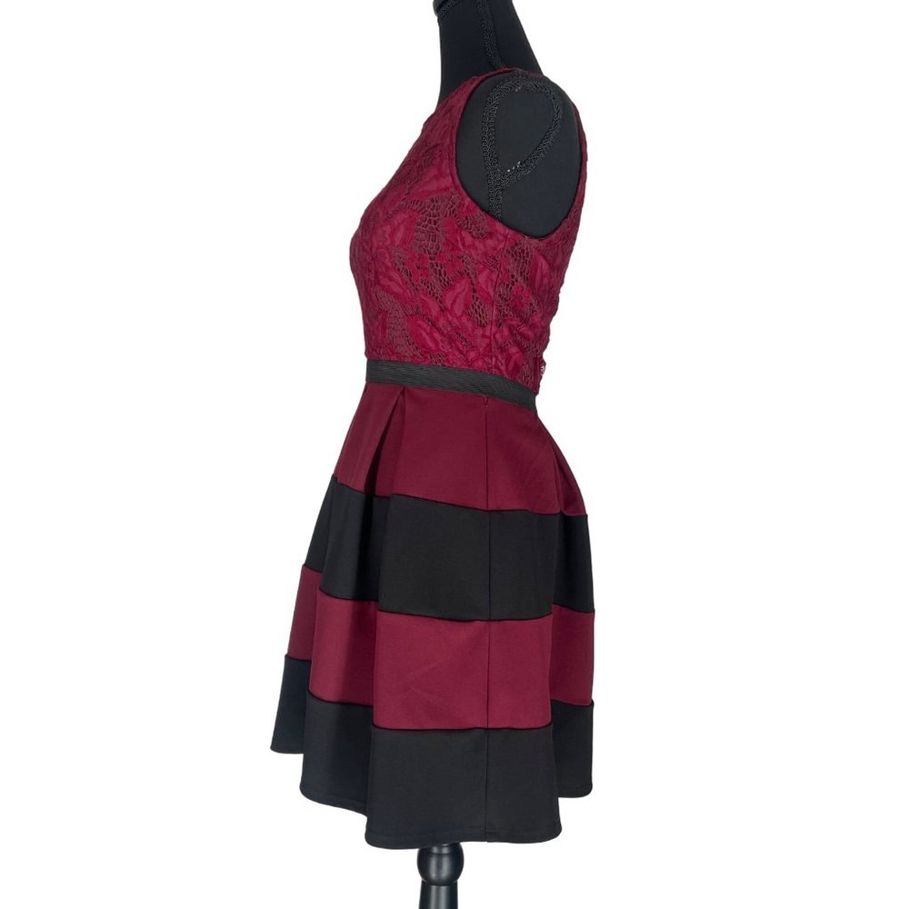 Speechless - Red Dress - Mid - Small - Picture 6 of 12